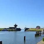 Black Pearl An Der Lagune Büsum