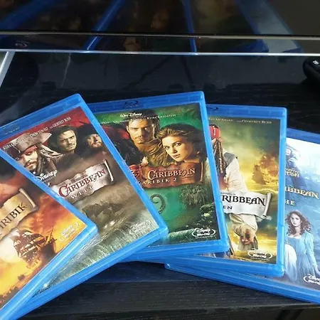 Black Pearl An Der Lagune